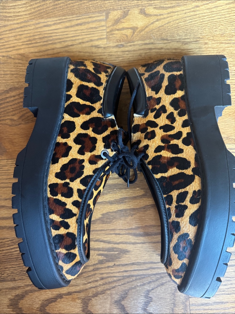 Schutz Cia Calf Hair Oxfords Like New - Picture 5 of 10
